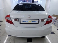 Установка 8-ми датчикового парктроника ParkMaster на автомобиль Honda Civic VIII 2012-